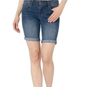 William Rast Women's Size 28 Stretch Denim Medium‎ Wash Shorts Roll Cuff Beachy
